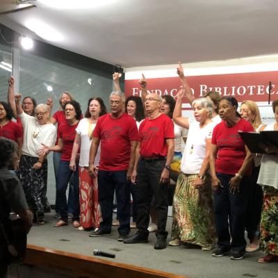 Coral do Sisejufe e coral Michelozo, que se apresentou também.