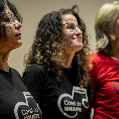Adiene, Gabriela e Christine
